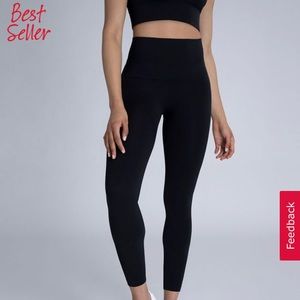 Cropped Black High Waisted Spanx Large